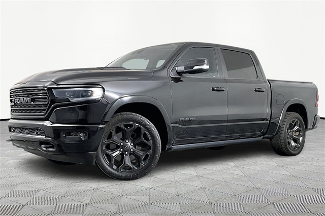 2022 RAM 1500 Limited Crew Cab 4WD