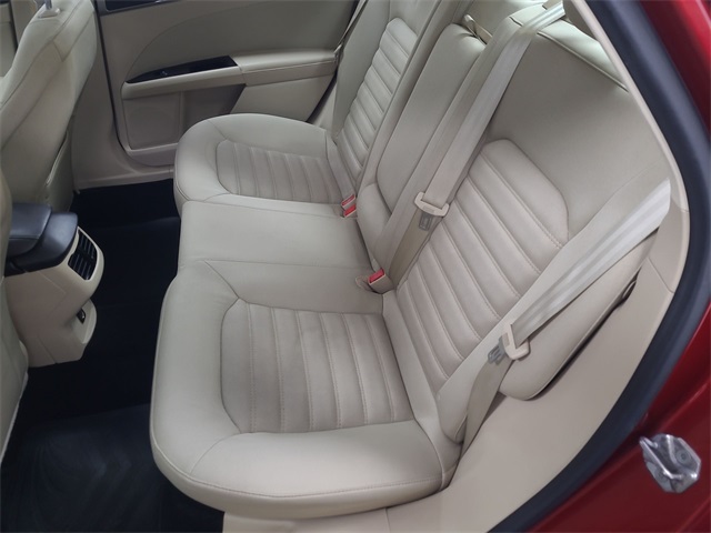 2013 – Ford – Fusion