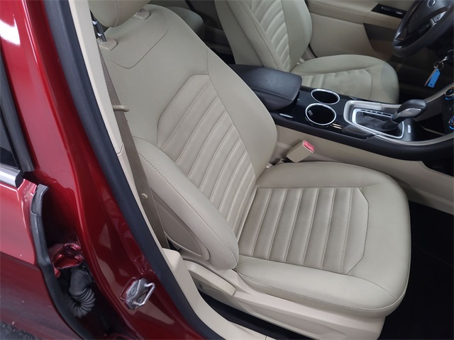 2013 – Ford – Fusion