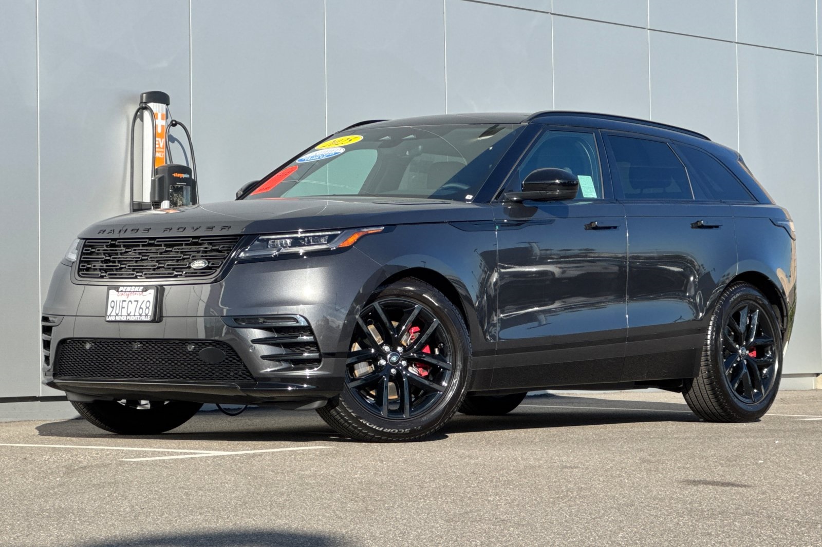 2025 Land Rover Range Rover Velar P250 Dynamic SE AWD