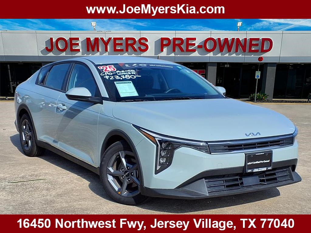 2025 Kia K4 LXS - 0
