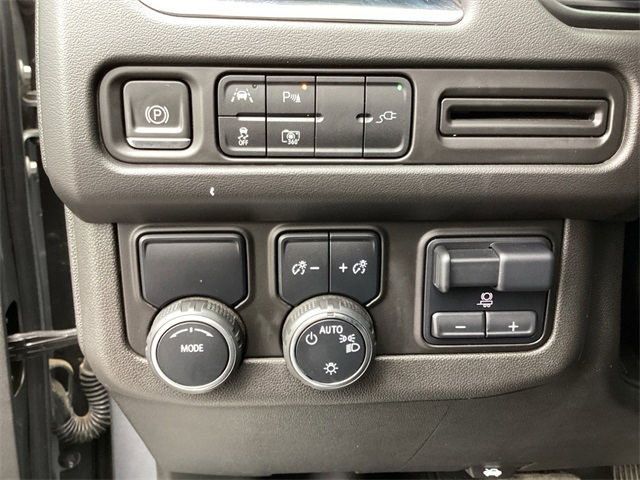 Used Car 2022 Chevrolet Tahoe  Rst For Sale Under $50,000 In San Antonio, Texas