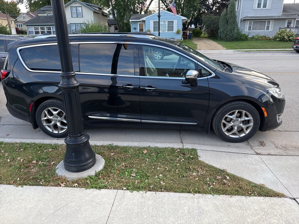 2017 Chrysler Pacifica