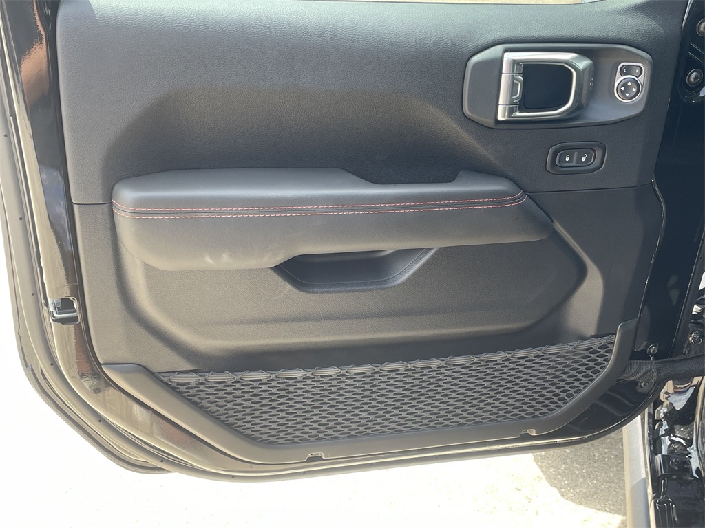 2025 Jeep Gladiator Rubicon - 10