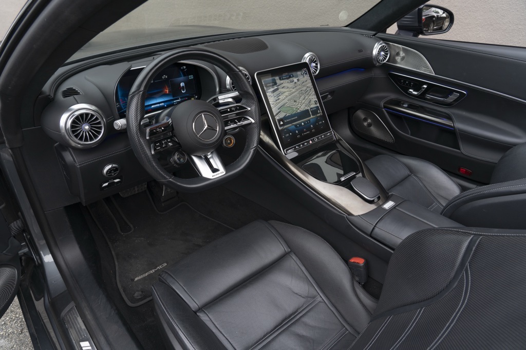 2022 Mercedes-Benz SL-Class SL 63 AMG® - Photo 11
