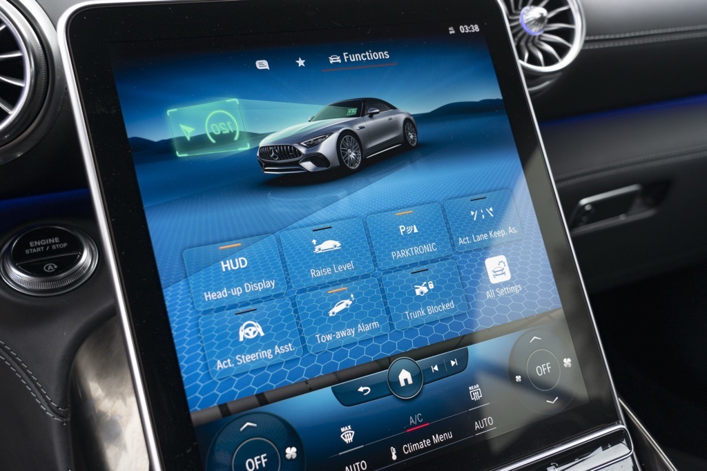 2022 Mercedes-Benz SL-Class SL 63 AMG® - Photo 34
