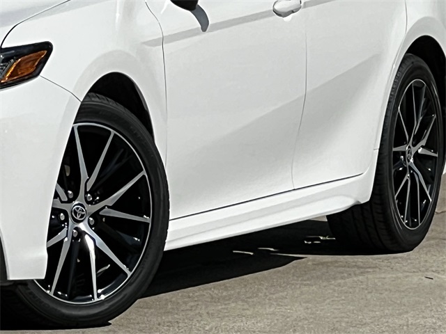 2024 Toyota Camry SE - 6