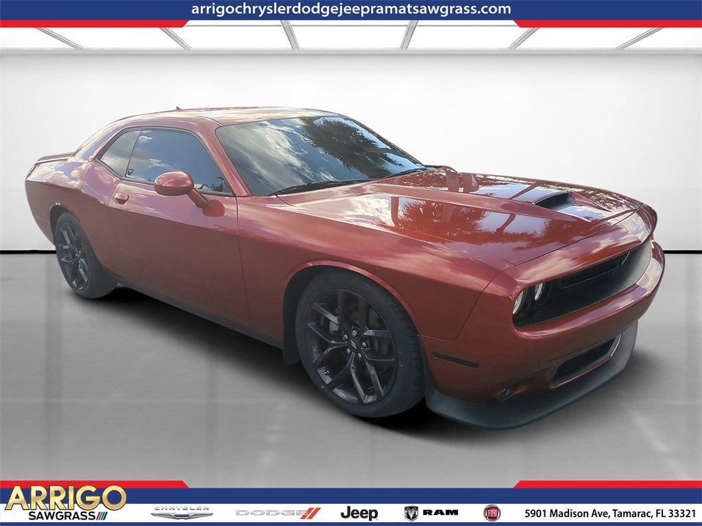 2022 Dodge Challenger GT's photo