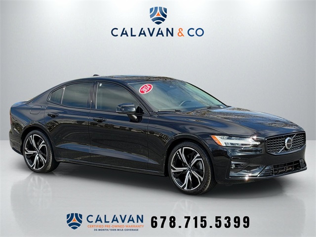 2024 Volvo S60 B5 Core Dark Theme AWD
