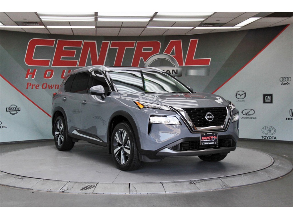 2023 Nissan Rogue SL - 0