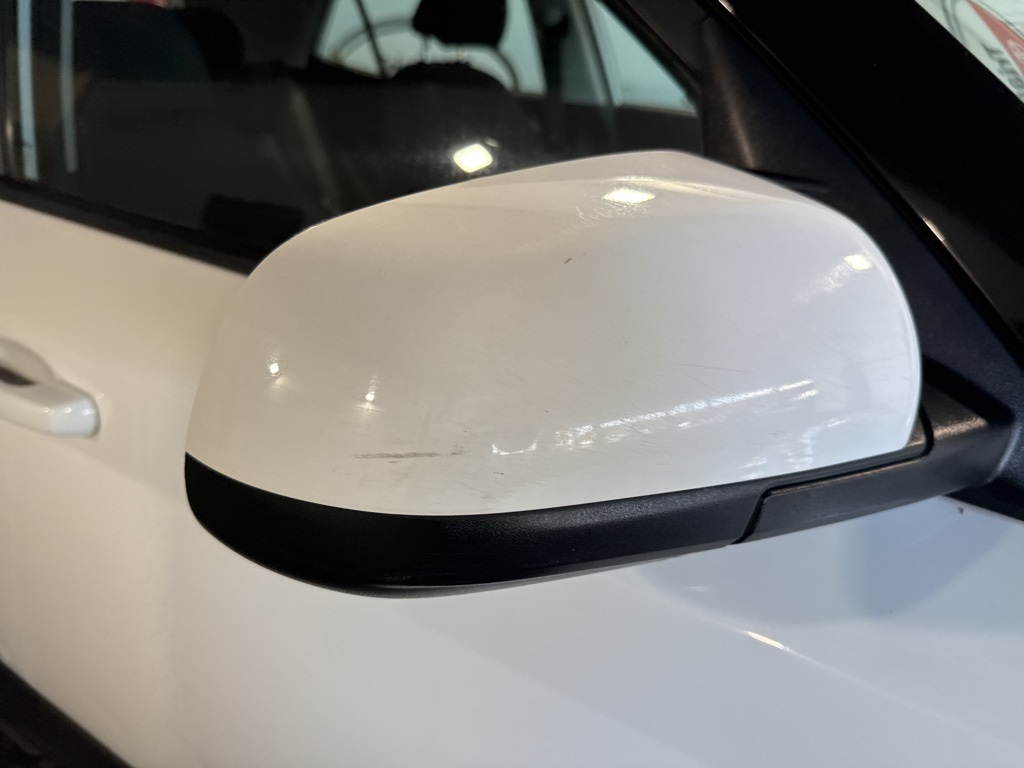 Thumbnail: 2024 Hyundai Venue - 10