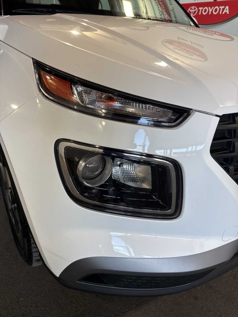 Thumbnail: 2024 Hyundai Venue - 11