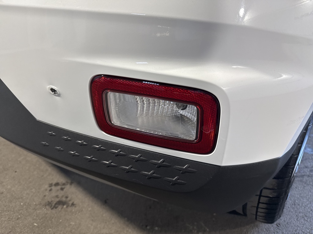 Thumbnail: 2024 Hyundai Venue - 17