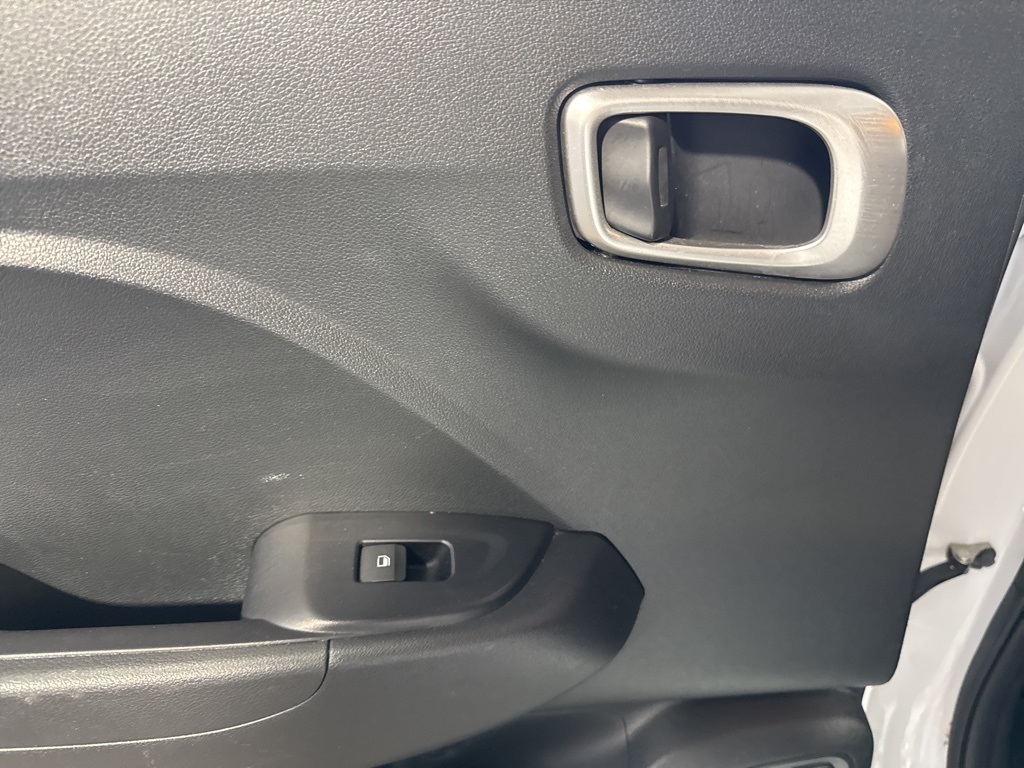 Thumbnail: 2024 Hyundai Venue - 23