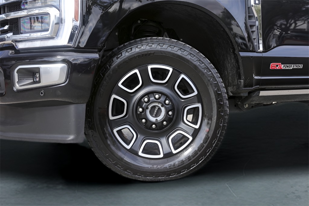 Used Car 2024 Ford F-250sd  Platinum For Sale Under $90,000 In Austin, Texas