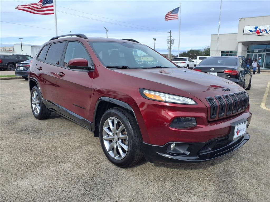 2018 Jeep Cherokee Latitude Red at AutoSavvy Houston Northwest