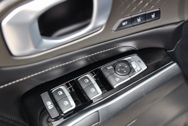 2022 Kia Sorento SX-Prestige Black at Community Kia