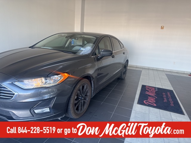 2019 Ford Fusion SE Gray at Durrett Motor Company