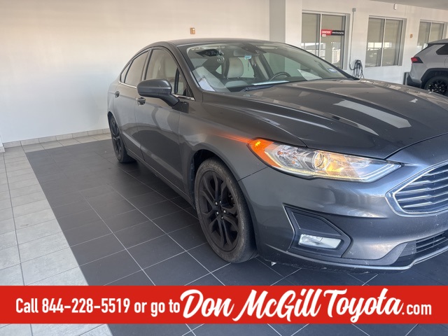 2019 Ford Fusion SE Gray at Durrett Motor Company