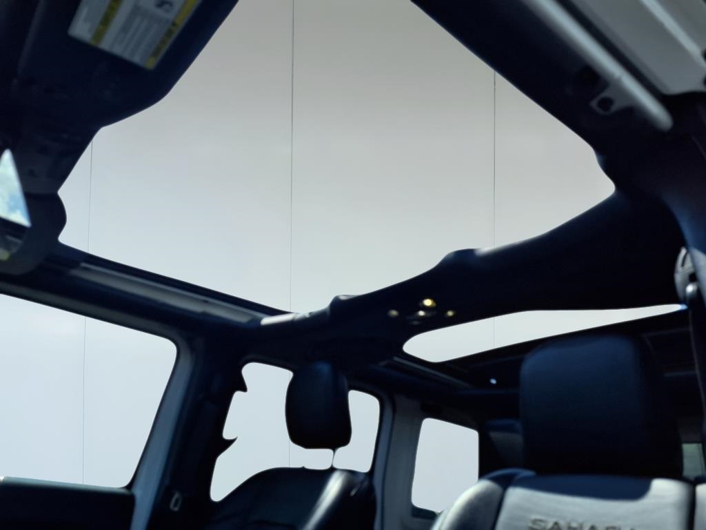 2021 Jeep Wrangler Unlimited Sahara - 11