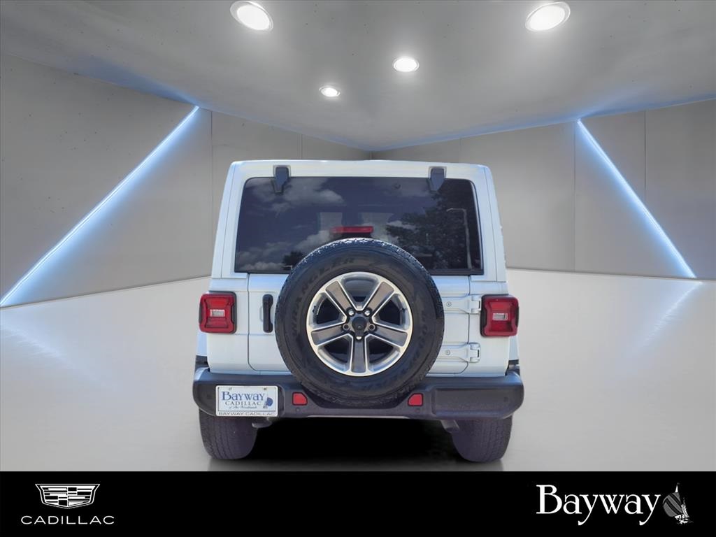 2021 Jeep Wrangler Unlimited Sahara - 5