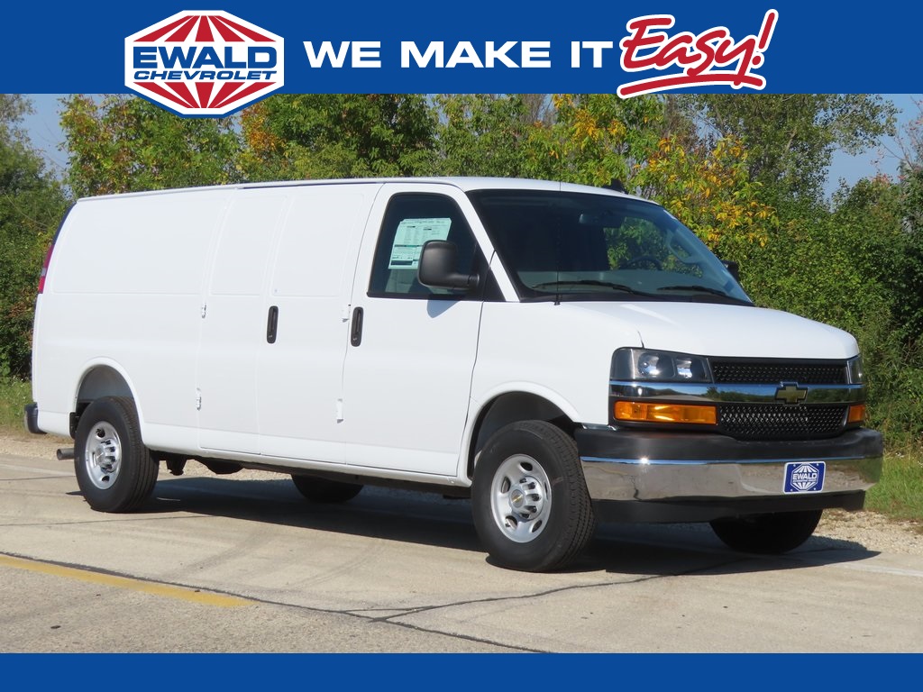 2025 Chevrolet Express 2500 Work Van 