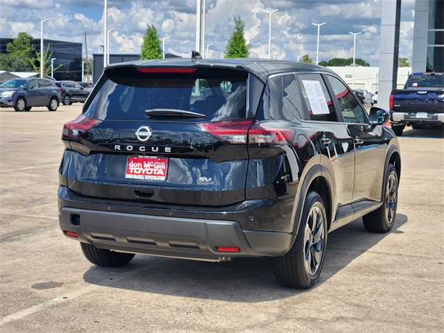 2024 Nissan Rogue SV - 6