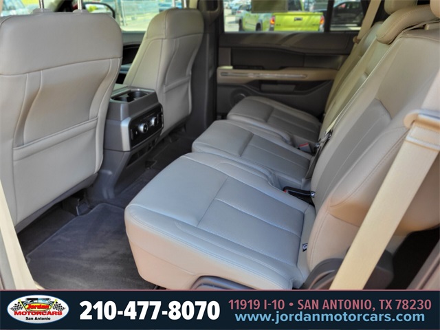 Used Car 2021 Ford Expedition  Xlt For Sale Under $35,000 In San Antonio, Texas