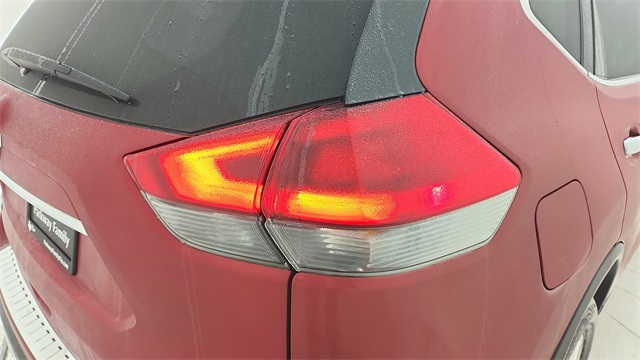 2018 Nissan Rogue SV Red at Autostrade