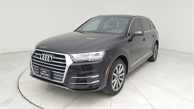 2019 Audi Q7 45 SE Premium Plus Black at Ultimate Motorsports