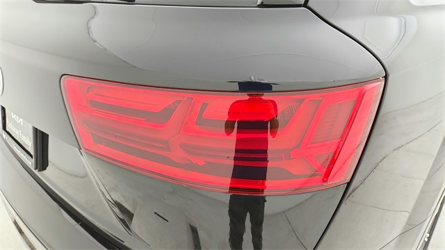 2019 Audi Q7 45 SE Premium Plus Black at Ultimate Motorsports