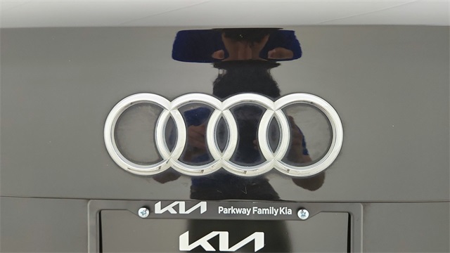 2019 Audi Q7 45 SE Premium Plus Black at Ultimate Motorsports