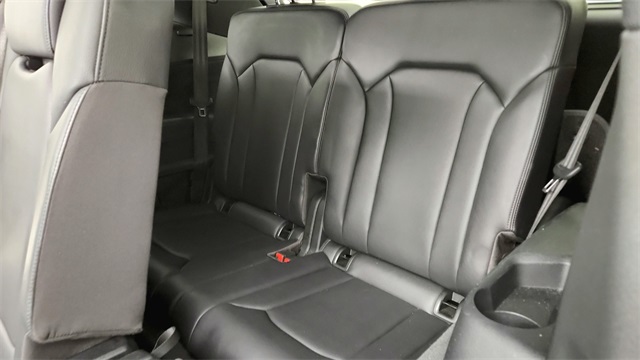 2019 Audi Q7 45 SE Premium Plus Black at Ultimate Motorsports