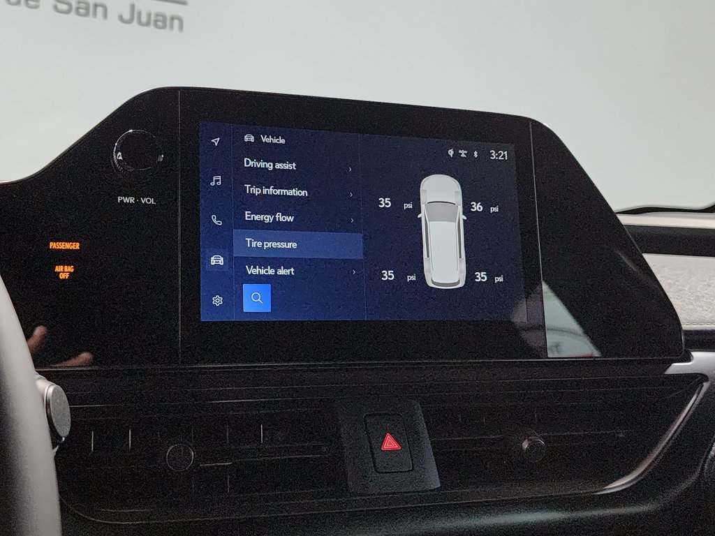 Thumbnail: 2025 Lexus UX - 20