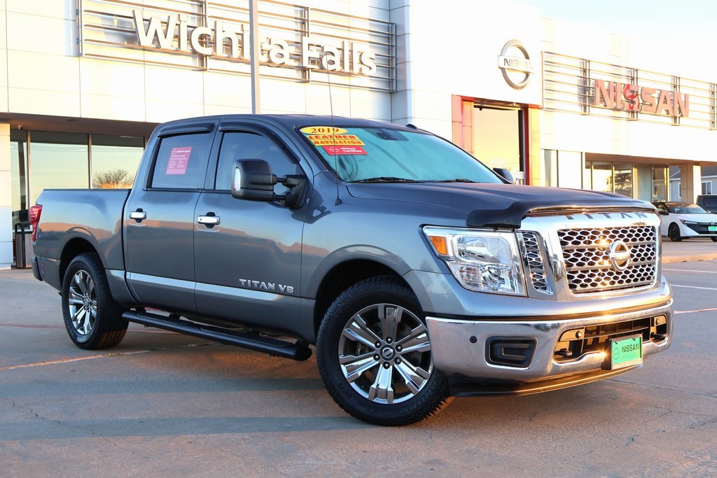 2019 Nissan Titan SV Crew Cab RWD