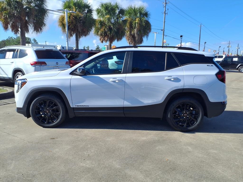 2023 GMC Terrain SLE White at Monument Chevrolet