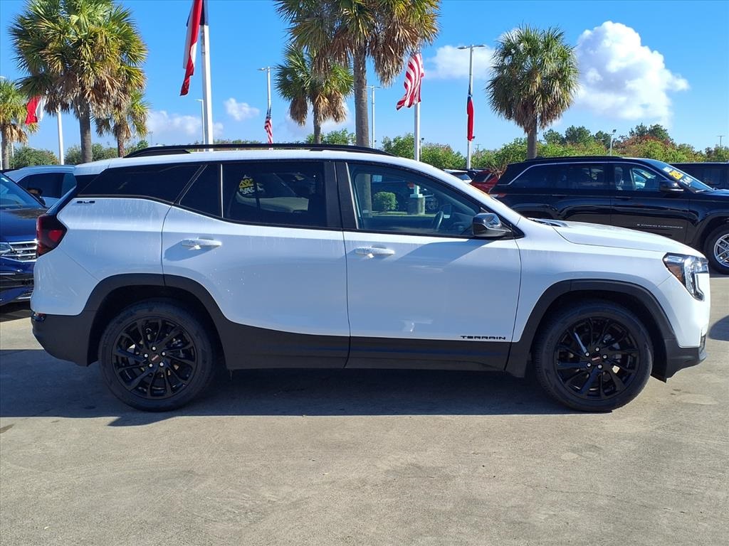 2023 GMC Terrain SLE White at Monument Chevrolet
