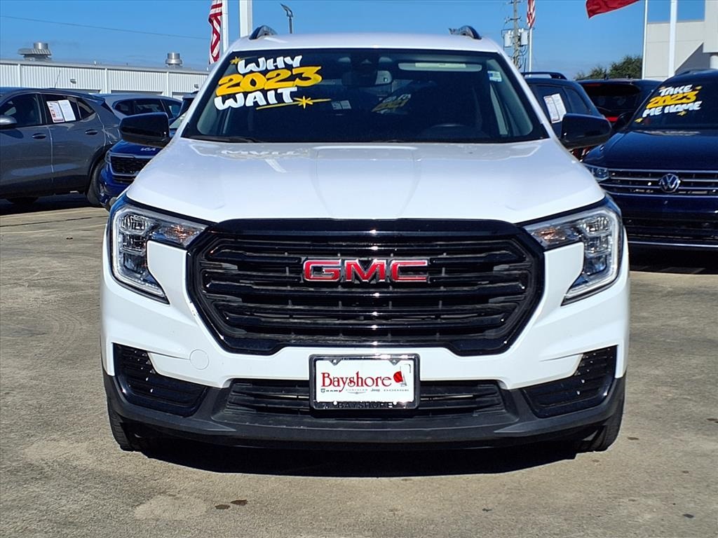2023 GMC Terrain SLE White at Monument Chevrolet