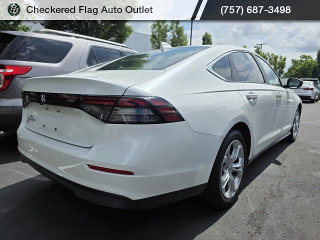 2019 Honda Accord LX photo 11
