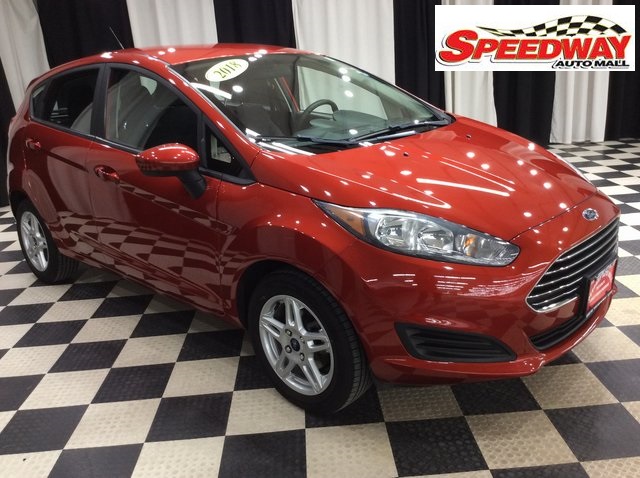 2018 Ford Fiesta SE's photo
