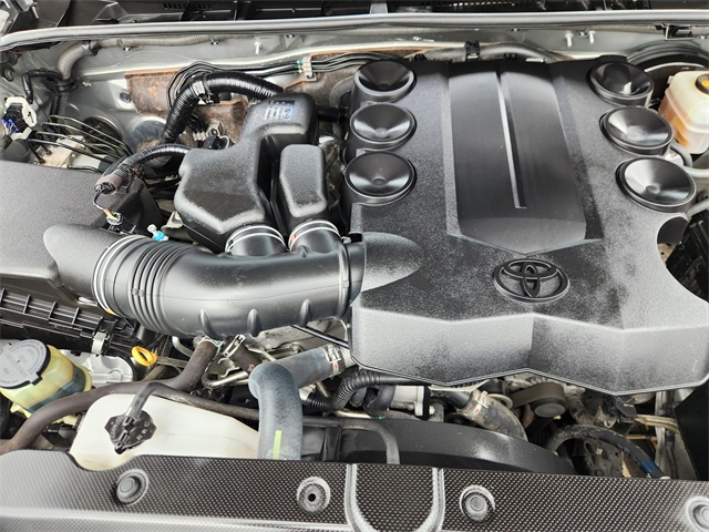 2020 Toyota 4Runner SR5 Premium Silver at Community Kia