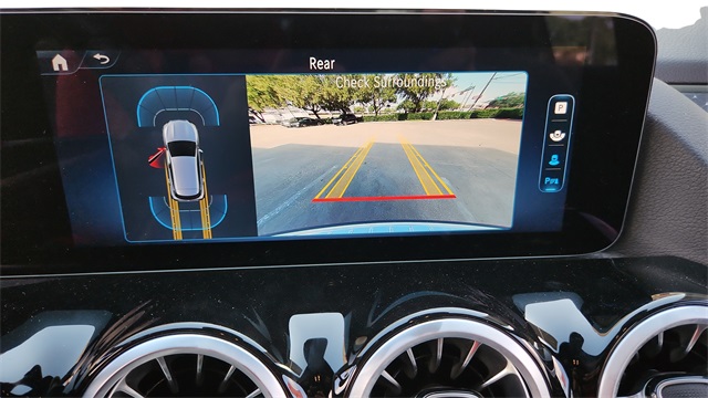 2025 Mercedes-Benz GLA