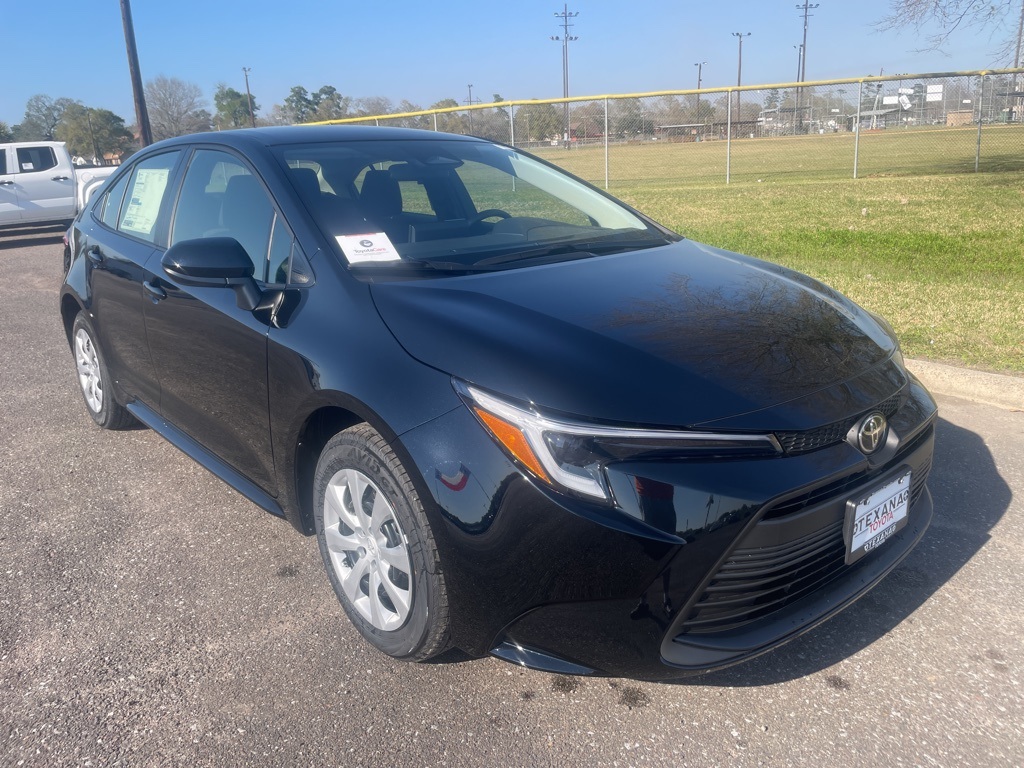 2026 Toyota Corolla Hybrid LE FWD