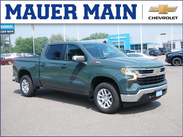 2025 Chevrolet Silverado 1500 LT Crew Cab 4WD