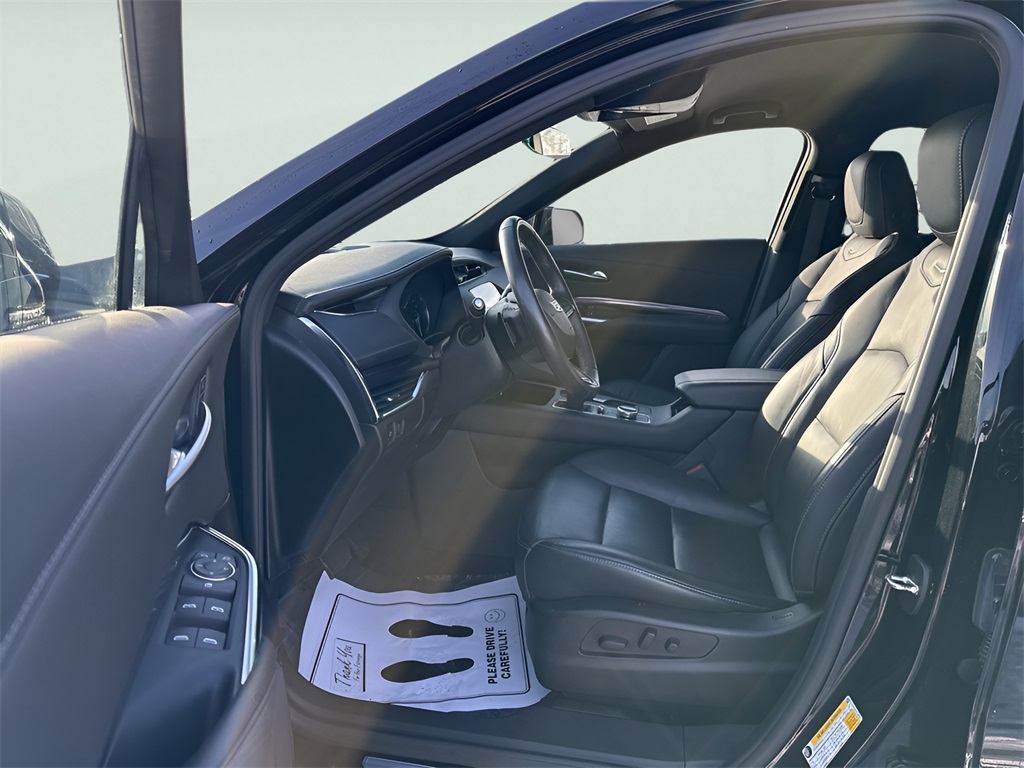 2023 Cadillac XT4