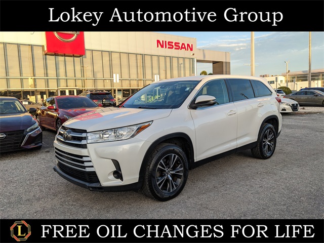 2019 Toyota Highlander LE FWD