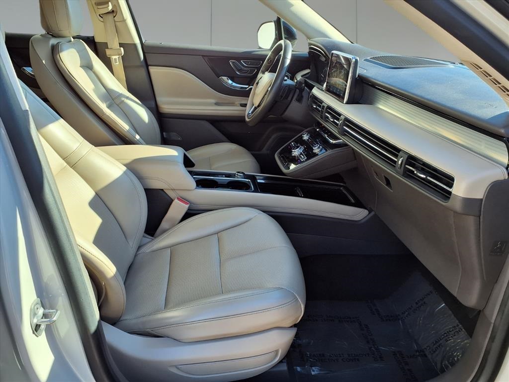 2020 Lincoln Corsair Standard White at DeMontrond Gulf Freeway