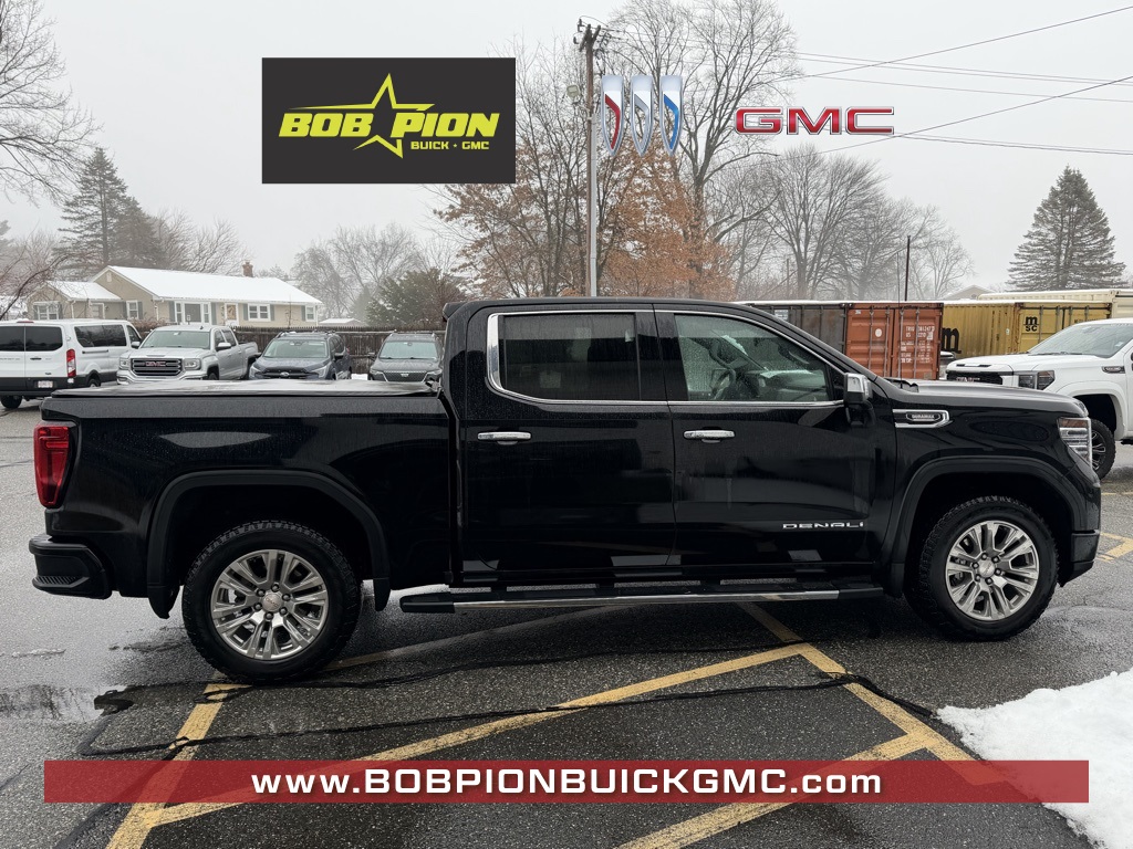 2023 GMC Sierra 1500 Denali Crew Cab 4WD