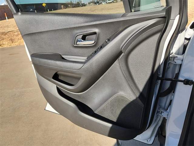 Used Car 2017 Chevrolet Trax  Ls For Sale Under $12,000 In Plainview, Texas