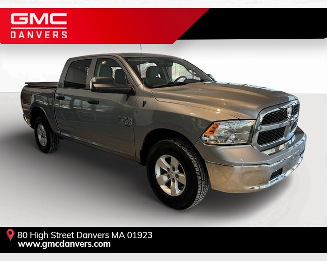 2022 RAM 1500 Classic SLT Crew Cab 4WD